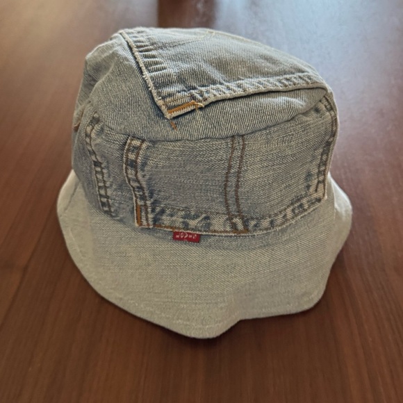 Vintage Lev’s 501 denim up-cycled bucket hat - Picture 2 of 8
